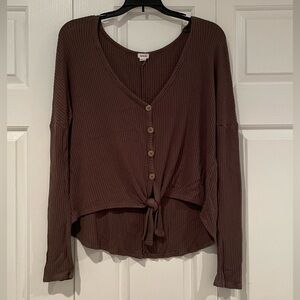 Long sleeve button up